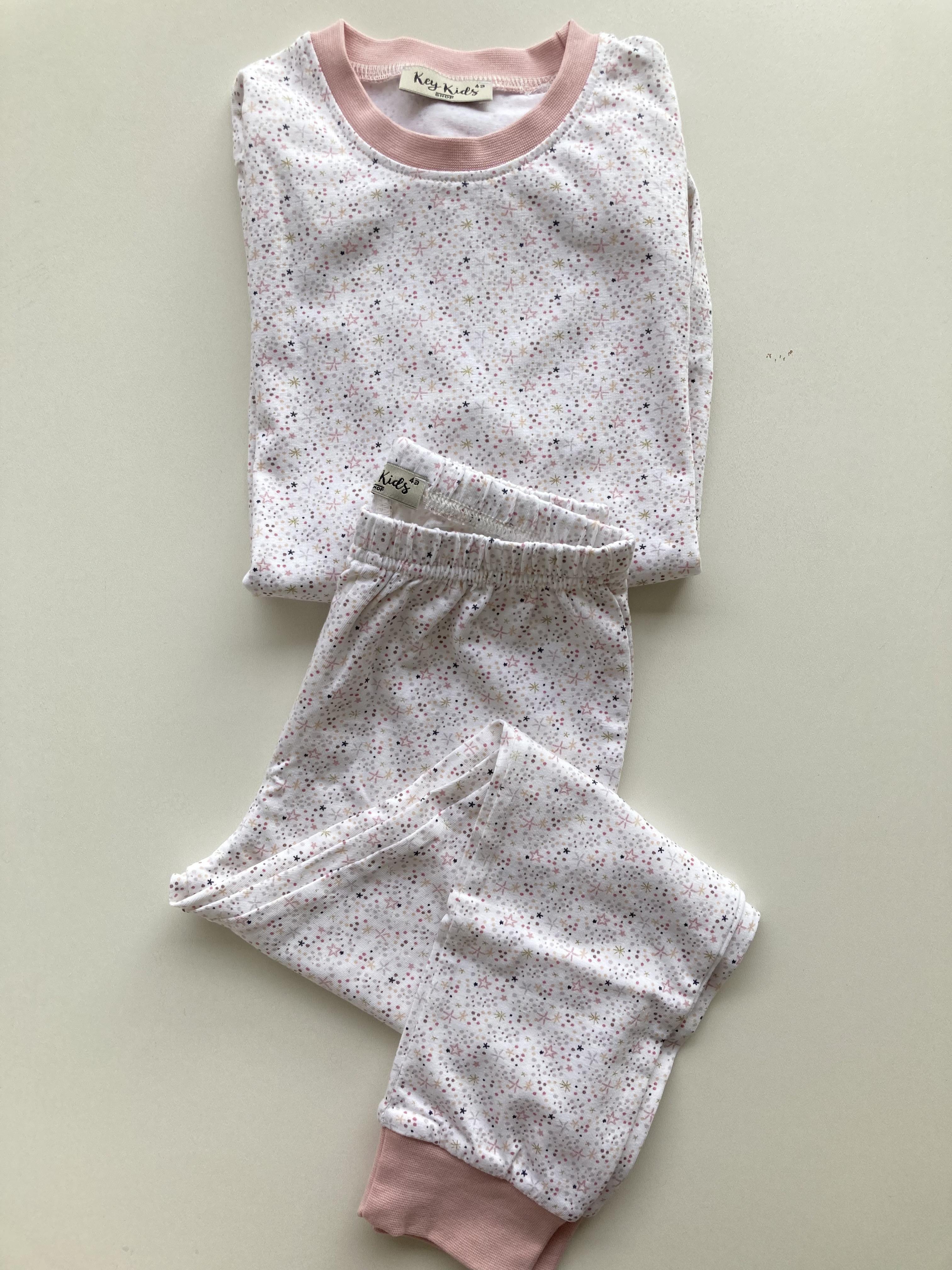 Puanlı Yıldızlı Pijama Takımı
