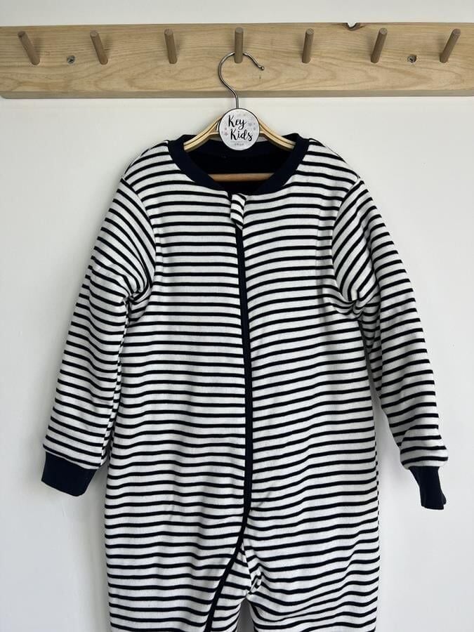 2-6 Yaş Beyaz Lacivert Çizgili  Pamuklu Bacaklı 2.5 Tog Çocuk Uyku Tulumu